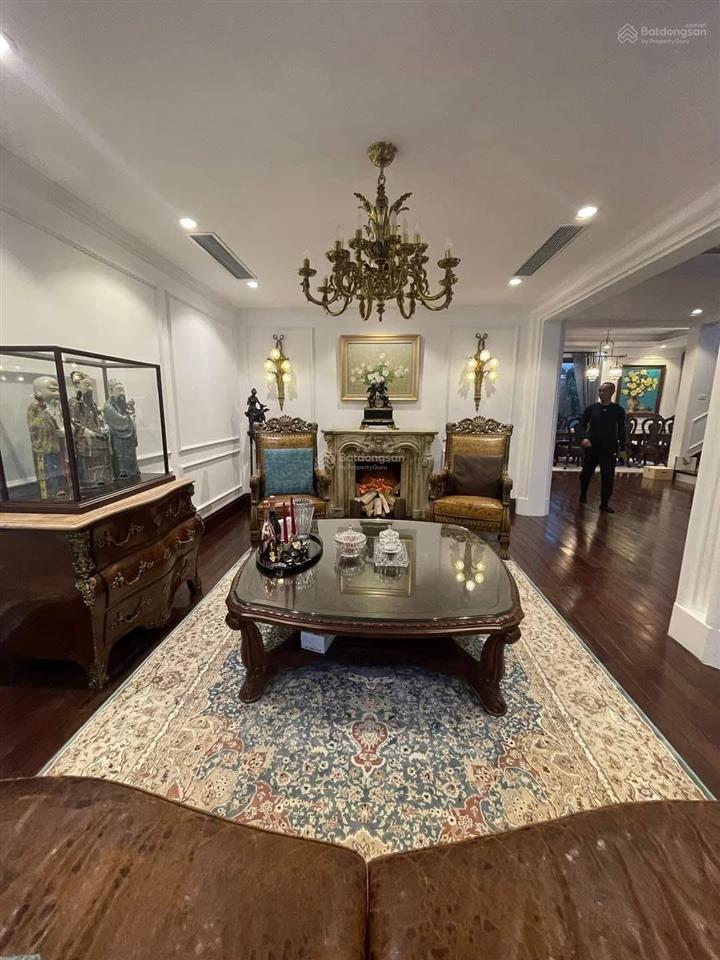 Siêu phẩm! 25tỷ hơn, bán biệt thự ngoại giao đoàn, xuân đỉnh  106m2  5t  lô góc  gara ô tô  tm