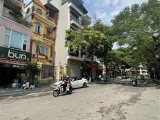 Hiếm! 17 tỷ ,bán nhà ba đình, vĩnh phúc  mặt phố  50m2  7 tầng vỉa hè kinh doanh  ô tô tránh