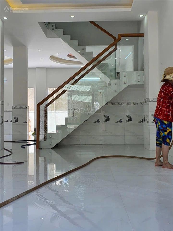 Nhà shr 8*19,5m 4pn hẻm thông 5m ô tô 2/ ngắn lê thị ngay vĩnh lộc a