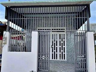 Nhà trung tâm thị xã trảng bàng, 450tr/120m2 nhà cấp 4 sổ riêng
