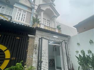 Bán nhà 3 tầng nở hậu 5m5 63m2 5 tỷ 99 phường hiệp thành quận 12 cũ.