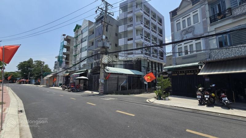 Nhà đường dd4 ngay công viên phần mềm quang trung quận 12, 100m2, 5 tỷ 5