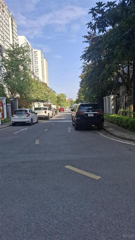 Bán biệt thự liền kề ngoại giao đoàn embassy xuân tảo 130m chỉ 78 tỷ0904 644 ***