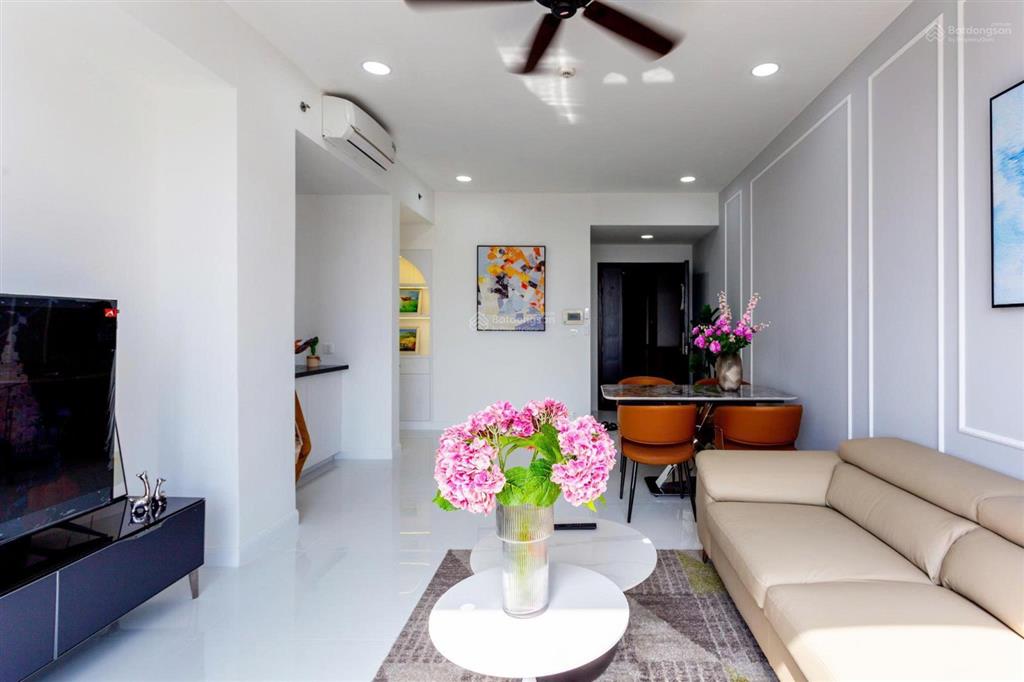 Bán căn hộ sunrise city quận 7 đối diện lotte mart