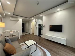 Cho thuê căn 2pn . 77m2 giá 14tr /th . tầng trung tại imperia sky garden