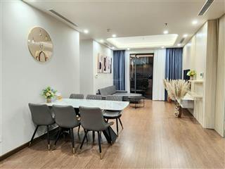 Cho thuê 2 phòng ngủ 80m2 tại hinode city ( có slot ô tô + miễn phí dịch vụ )