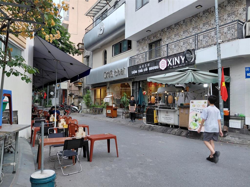 Bán đất mặt phố mỗ lao. lô góc  kd sầm uất  ô tô tránh nhau  60m2  mt 9m. giá 15x tỷ