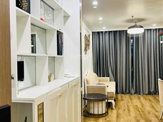 Gọi ngay cho em để mua được căn 1pn + 47m2 view mặt sảnh thoáng tặng nội thất, giá 2 tỷ690tr vhocp
