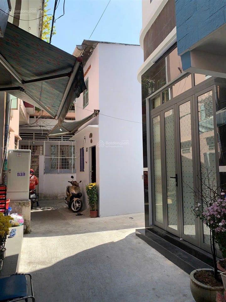 Q10 lý thái tổ nhà đẹp 3 lầu 5tỷ880 tl