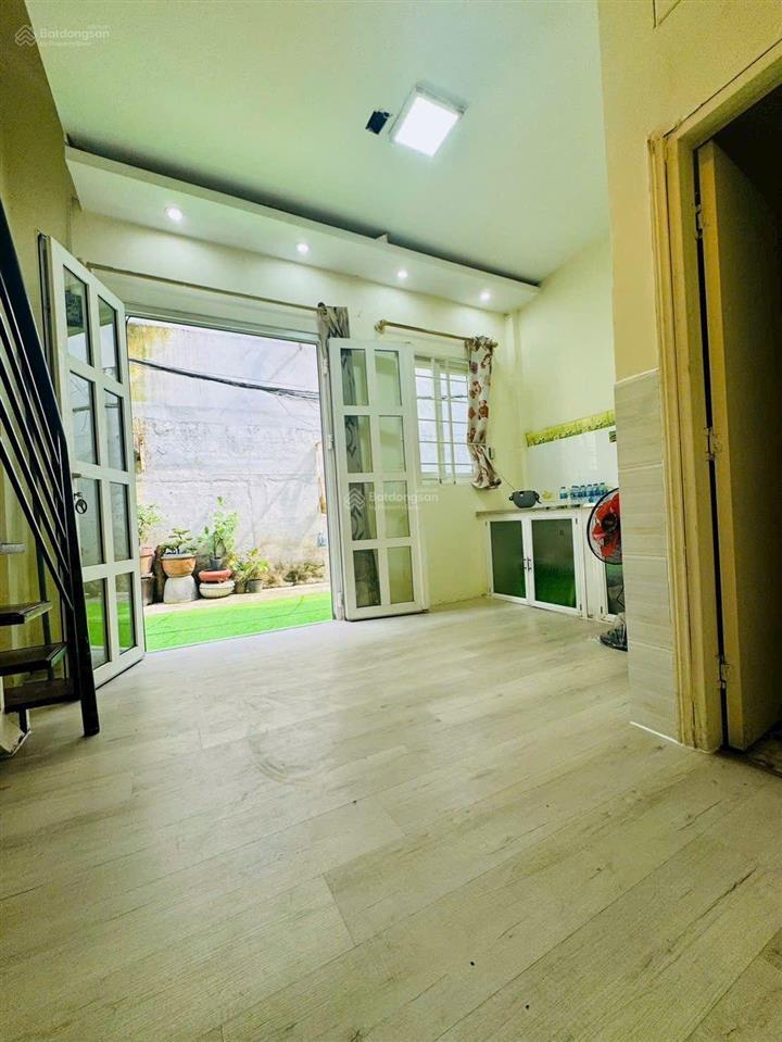 Q1, hẻm trần đình xu 3 tầng 3,980 tỷ