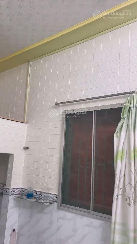 Bán nhà hẻm hà hoàng hổ, long xuyên 2 tầng, 2pn, 1wc 1 tỷ