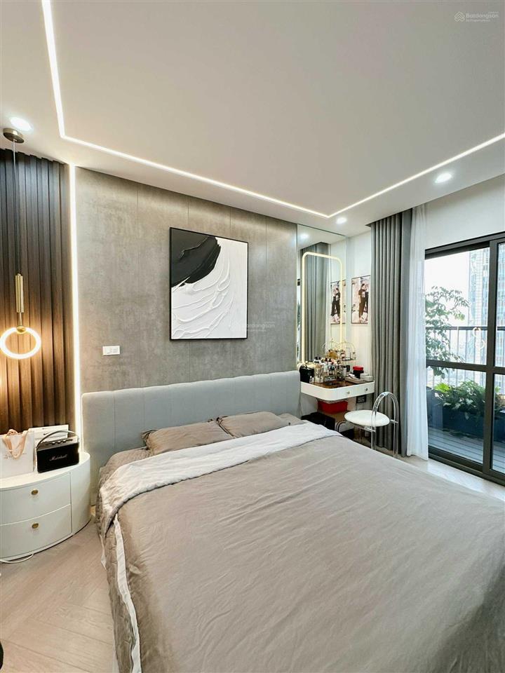 Chính chủ bán căn 3pn tầng 10 dt 141m2 dự án vimeco ct4 nguyễn chánh,  0348 373 ***