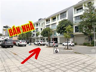 Chính chủ bán liền kề geleximco b33  ô số 18 (sổ đỏ 101m, mặt tiền 5m, đường 2 ô tô) giá 15.8 tỷ
