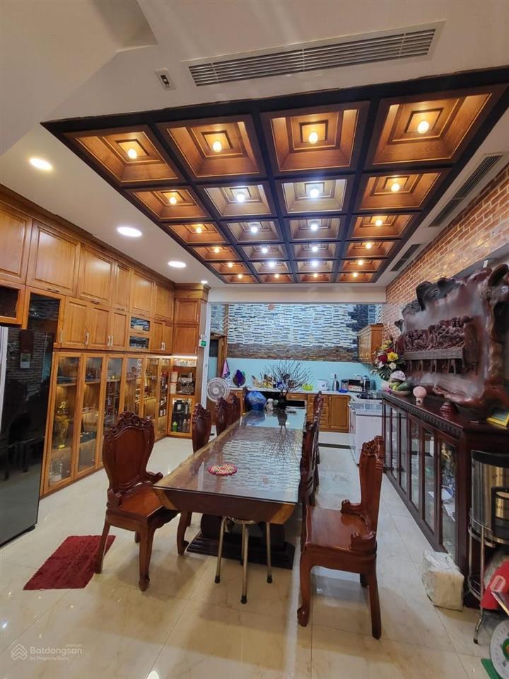 (duy nhất)mặt tiền kd k300 5,9x21m nở hậu chỉ 23,9 tỷ k300 khu c18 vị trí sầm uấttrục kd có lề hè