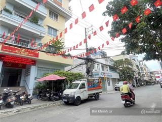 Bán nhà phú nhuận hẻm xe hơi đoàn thị điểm  4 tầng st gần phan xích long