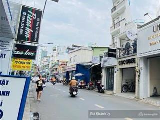 Phú nhuận,p15  mặt tiền nguyễn trọng tuyển 63m 3 tầng  thông phan đình phùng, ngay q1