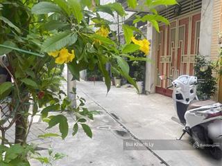 Bán nhà phú nhuận hẻm xe hơi huỳnh văn bánh 4 tầng btct gần hồ biểu chánh