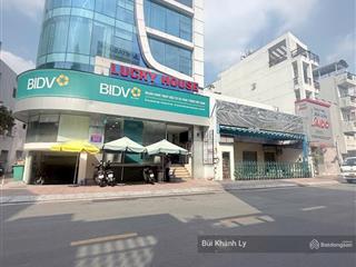 Bán nhà phú nhuận huỳnh văn bánh  hồ biểu chánh 62m 4 tầng gần sân bay