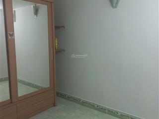 Bán nhà hẻm 100/2/17  phong phú, phường 12, q8. dt 3,2m x 7m, trệt, 1 lầu và lửng