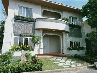 Bán gấp biệt thự đơn lập phú gia, phú mỹ hưng, 318m, 4 phòng ngủ, nội thất cao cấp, giá chỉ 85 tỷ