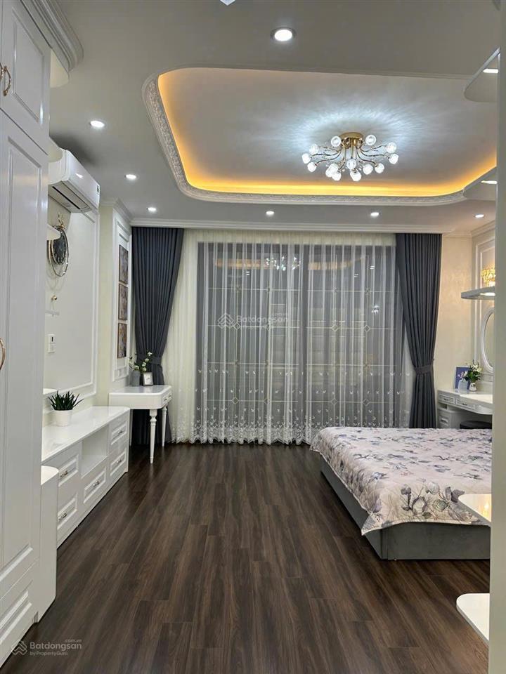Bán gấp liền kề khu đô thị văn khê 55m2, 7 tầng, thang máy, nội thất xịn, kinh doanh, 15,9 tỷ