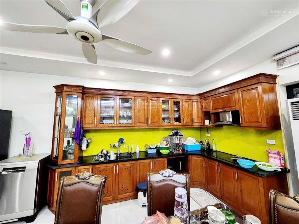 Rẻ nhất khu vực liền kề văn phú 90m2 trục đường 24m, siêu kinh doanh, ko lỗi phong thuỷ, chỉ 20 tỷ