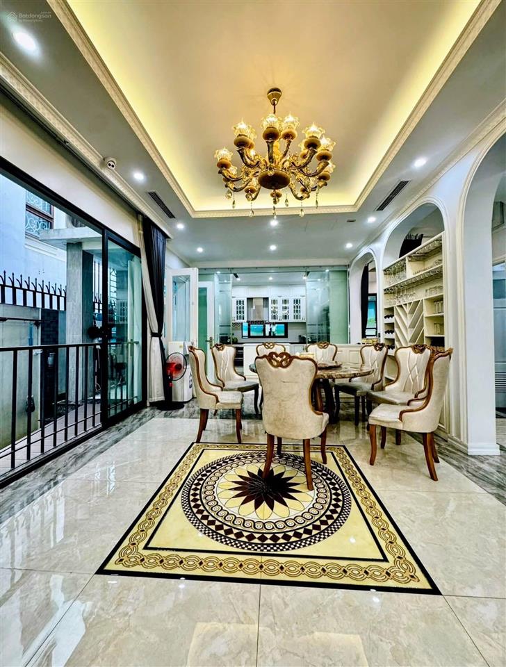 Giá tốt nhất văn phú  biệt thự 220m2, 4 tầng, nội thất sịn, vị trí đẹp, nhỉnh 35 tỷ