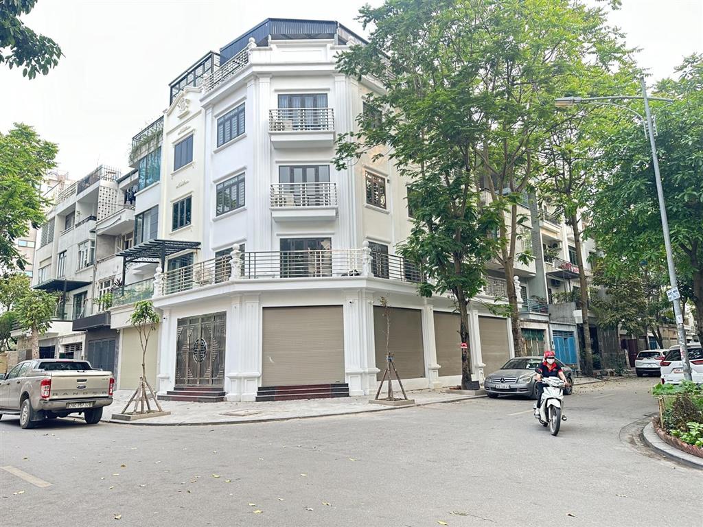 Bán gấp lô góc văn phú 130m2, mt 30m, 3 mặt đường vị trí siêu hiếm giá nhỉnh 2x tỷ