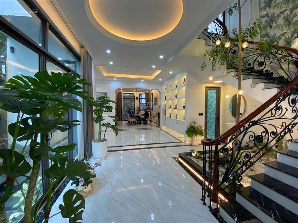 Chủ hạ chào 2 tỷ  bán gấp liền kề văn phú 90m2 thang máy full nội thất kinh doanh nhỉnh 23 tỷ