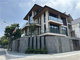 Giá đầu tư! biệt thự khu lão thành cách mạng  phố trần kim xuyến  300m2 lô góc giá 88 tỷ