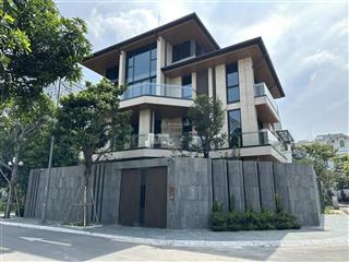 Bán siêu biệt thự khu lão thành cách mạng  diện tích 250m x 4 tầng thang máy  xây dựng 190m/1 sàn