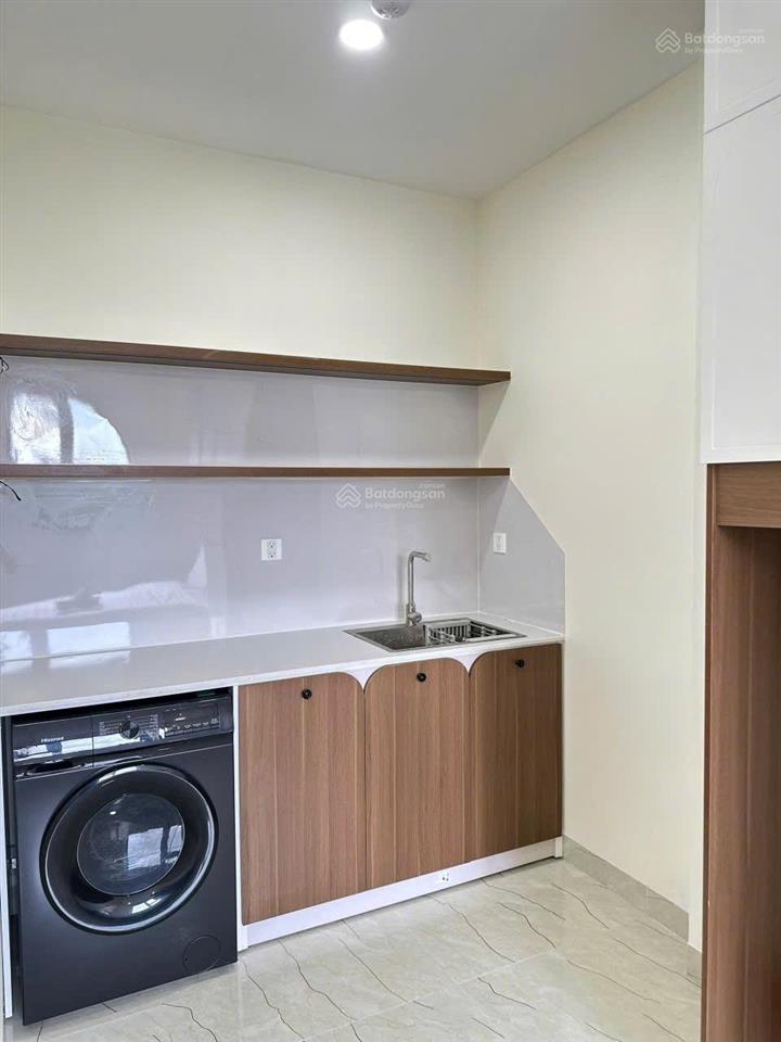 Cho thuê phòng bancon mới  có nội thất quận bình thạnh  gần chợ bà chiểu  0337 740 ***