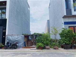 Cặp 180m2, kdc đối diện eco retreat, khu dân trí cao, thông 2 chiều, 2 sổ hồng riêng