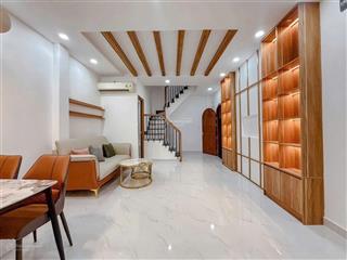 Chính chủ ngộp bank bán gấp căn dt sàn 250m2, cách đại học y 7 phút, thương lượng