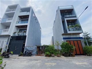 Cắt lỗ 600tr bán gấp nền 75m2 nở hậu, lộ oto, 5 phút về tên lửa, thương lượng chính chủ