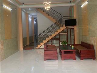 Chủ cần tiền bán nhanh nhà 3 tầng mặt tiền phạm hùng  kinh doanh buôn bán sầm uất