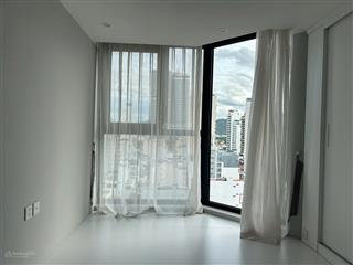 Bán căn hud số 4 nguyễn thiện thuật tầng cao view biển, sàn gỗ đẹp, kề căn góc