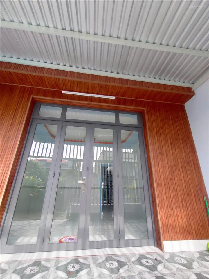 Bán nhà 1 trệt 2 lầu, 4 p. ngủ, xe hơi tới nhà ngay ngã ba tân kim cần giuộc tây ninh mới