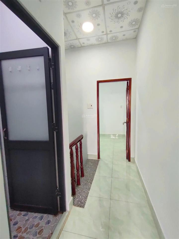 Bán nhà 1 trệt 1 lầu, 4mx14m, 2pn, 2wc, tân kim, cần giuộc
