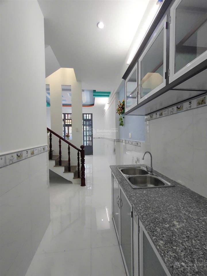 Bán nhà 1 trệt 1 lầu tại ngã ba tân kim, cần giuộc, long an, 4,1m*10m có 2pn, 2wc
