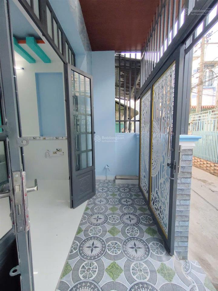Bán nhà 1 trệt 1 lầu tại ngã ba tân kim, cần giuộc, long an, 4,1m*10m có 2pn, 2wc