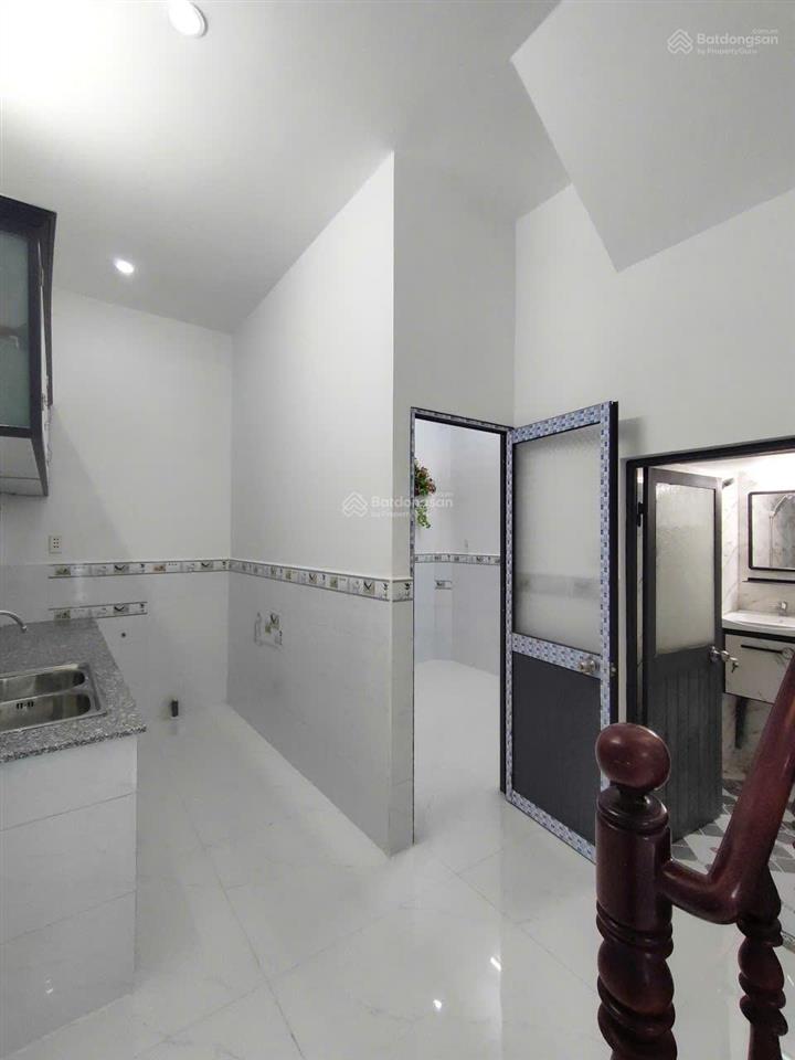 Bán nhà 1 trệt 1 lầu tại ngã ba tân kim, cần giuộc, long an, 4,1m*10m có 2pn, 2wc