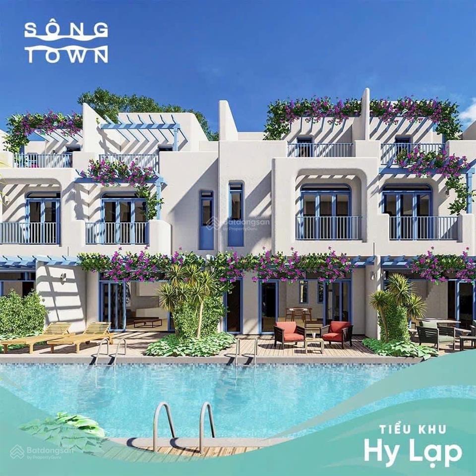 Bán nhanh nhà 1 trệt, 2 lầu diện tích sd 208m2, liền kề sân bay cam ranh, full nội thất giá 7.9 tỷ