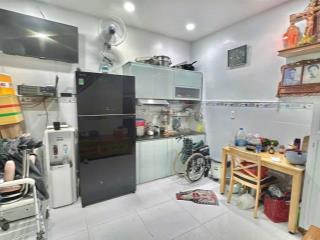 Chính chủ bán nhà cách mặt tiền trường sa 5 căn đường lê văn sỹ, quận 3. 4x5m. 2 lầu. giá 4 tỷ 2