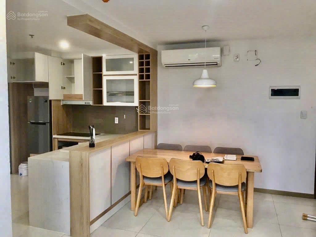 Mr. trung  cần bán ch new city. 3pn  2wc. dt 86m2 full nội thất, view hồ bơi. chỉ 8.3 tỷ all in