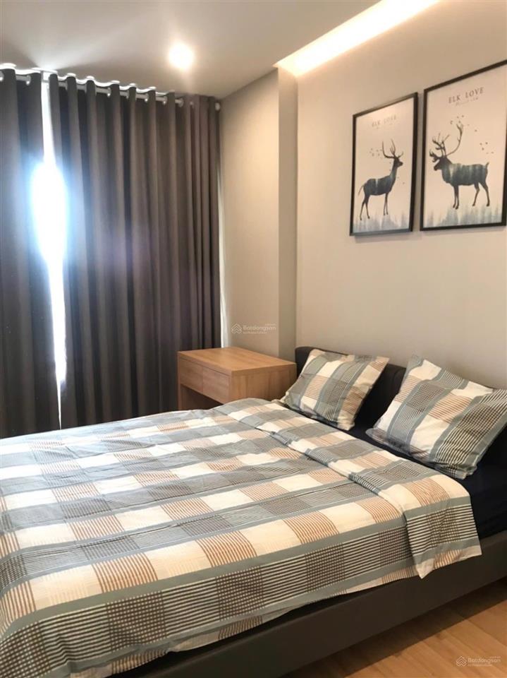 Mr. trung  cần bán ch new city 3pn  2wc dt 102m2, full nội thất  tầng cao  view đẹp. chỉ 9,7 tỷ