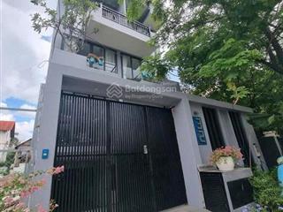 Mr.trung  cho thuê chdv 1pn. dt 45m2, full nội thất . free dọn phòng 2 lần/tuần.