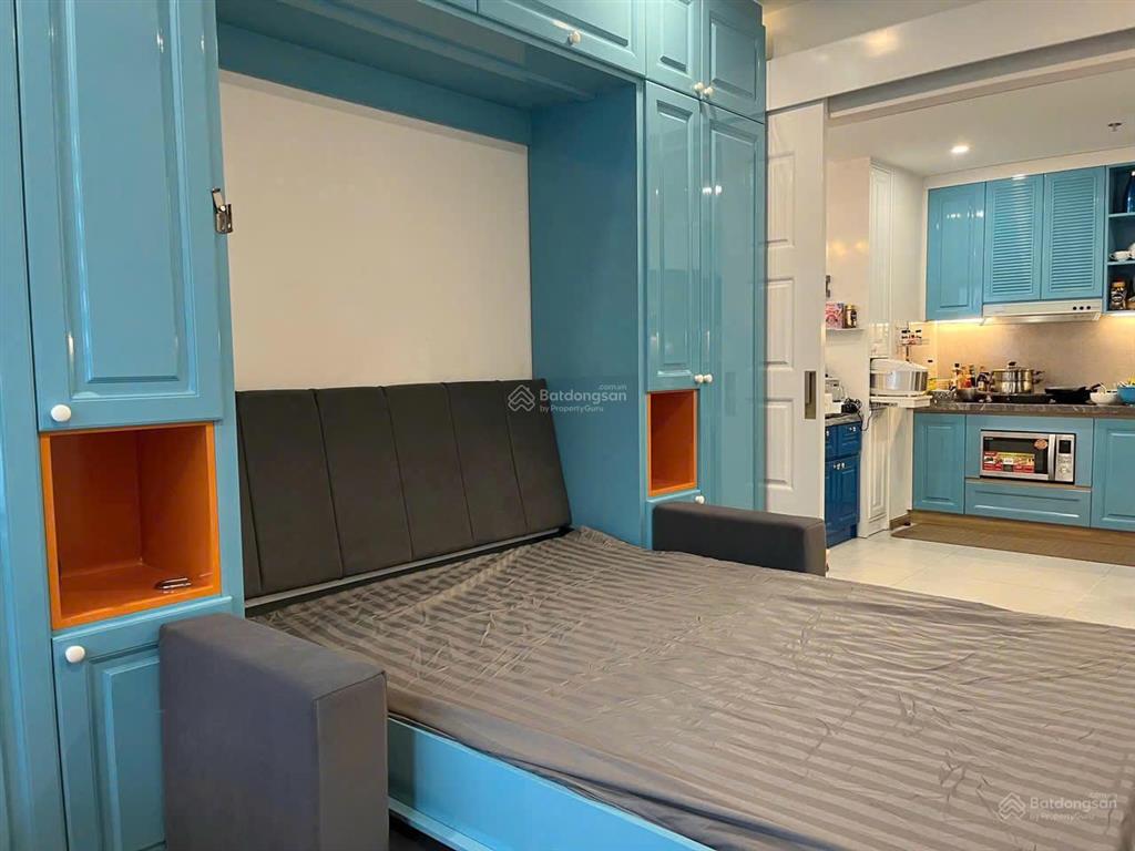 Mr.trung  cần bán new city 3pn  2wc. dt 95m2, nội thất đẹp  view hồ bơi. chỉ 10 tỷ all in