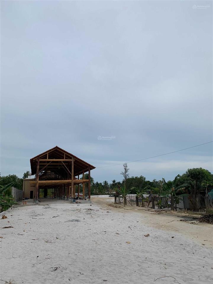 Tôi cần bán lô đất mặt tiền nguyễn du giá chỉ 2,9 tỷ ( rẻ nhất con dường này)