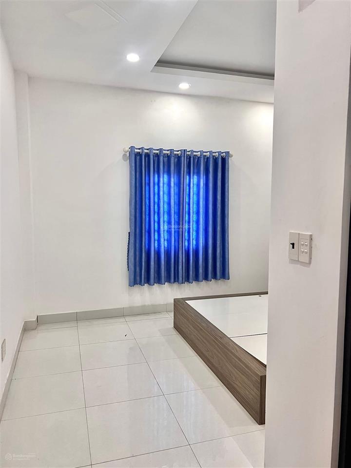 Bán nhà khu độc lập, quận tân phú dt 4x22m, đúc lầu 2/3 giá 6.3 tỷ